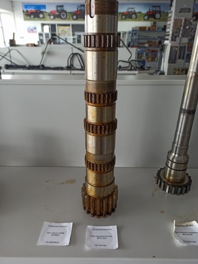 Вал промежуточный МТЗ-1221