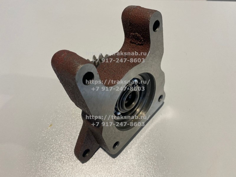 Привод гидронасоса Д-240 — 2