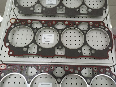 Прокладка головки блока с герметиком