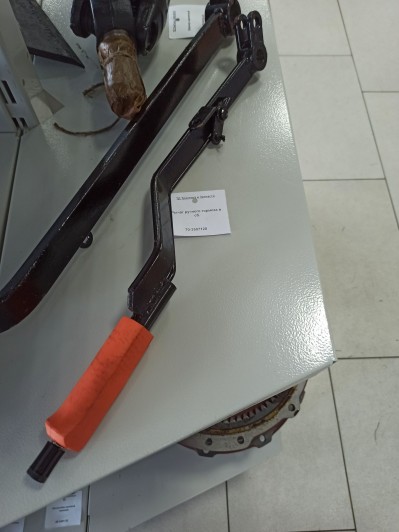 Рычаг ручного тормоза в сб.