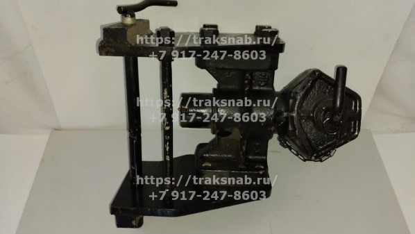 Вилка тягово-сцепного устройства (фаркоп) — 1