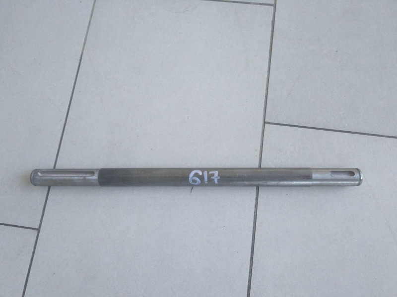 Вал привода 8245-036-010-617 — 2