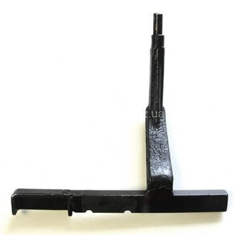 Поводок корпуса вилок КПП